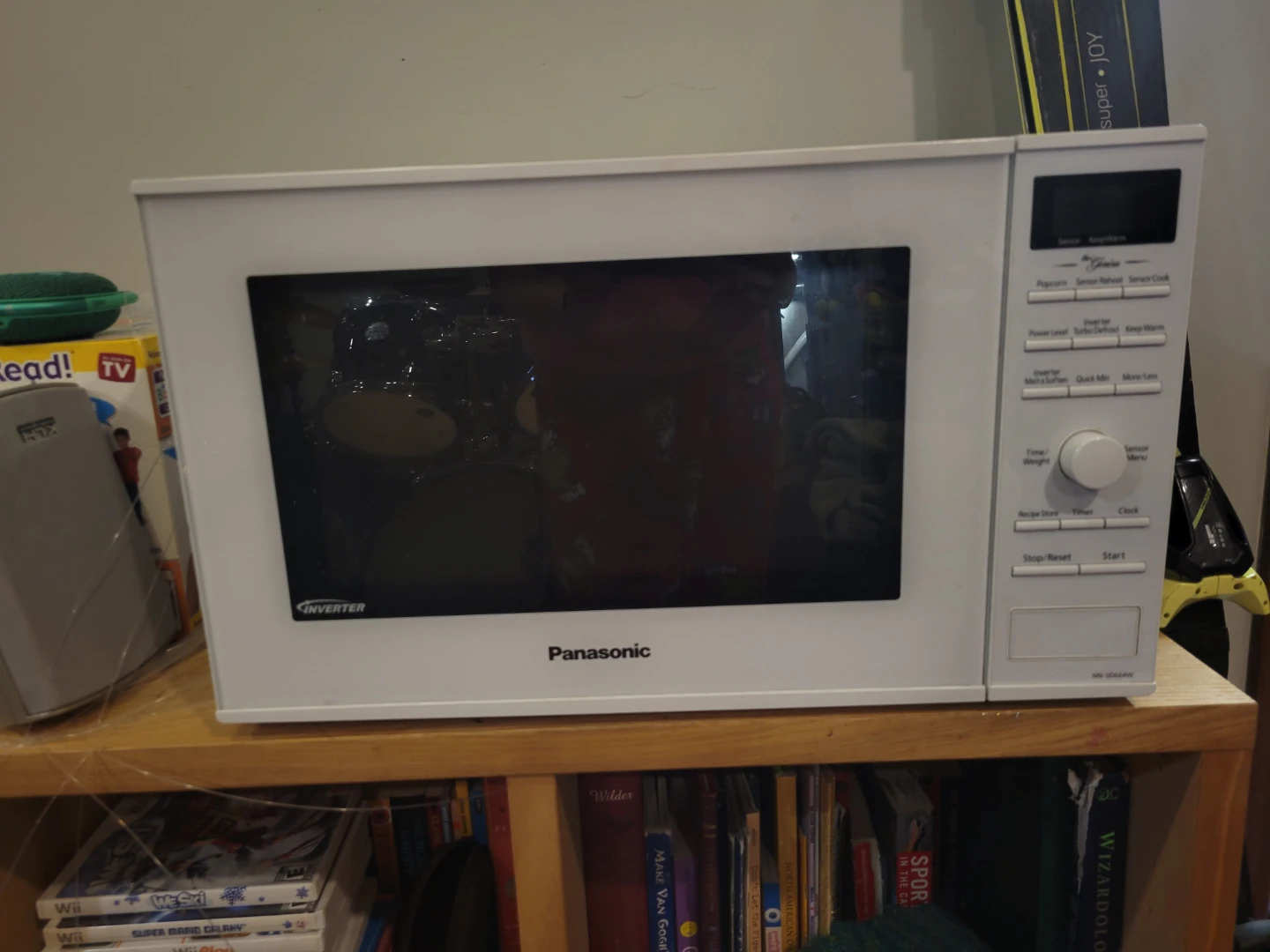 Panasonic Microwave NN-SD664W