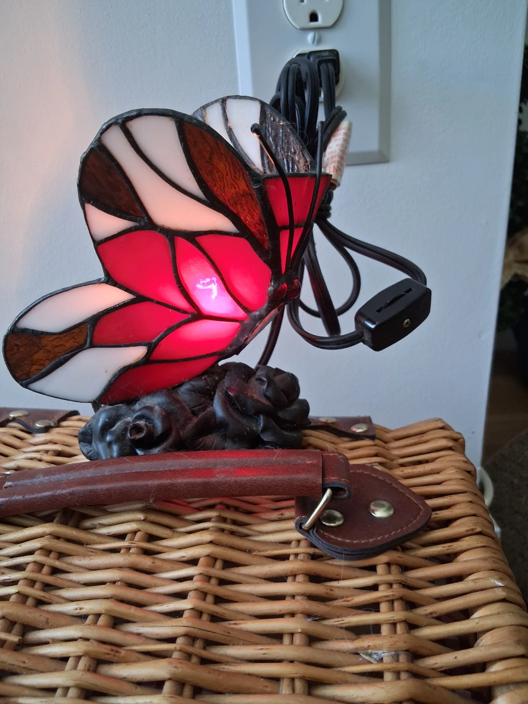 Stained Glass Butterfly Lamp Set - photo 4