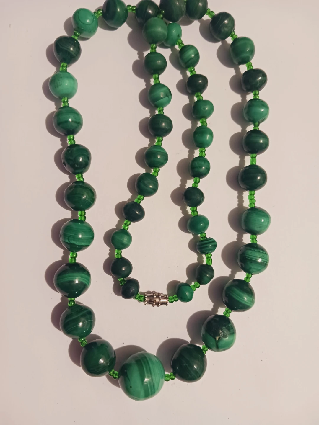Beautiful Malachite Beaded Necklace - photo 3