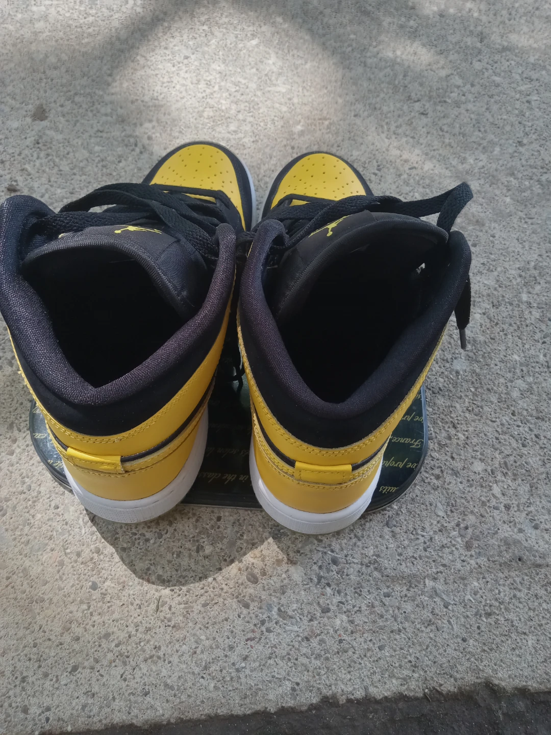 Air Jordan 1 Mid Yellow Black Sneakers - photo 2