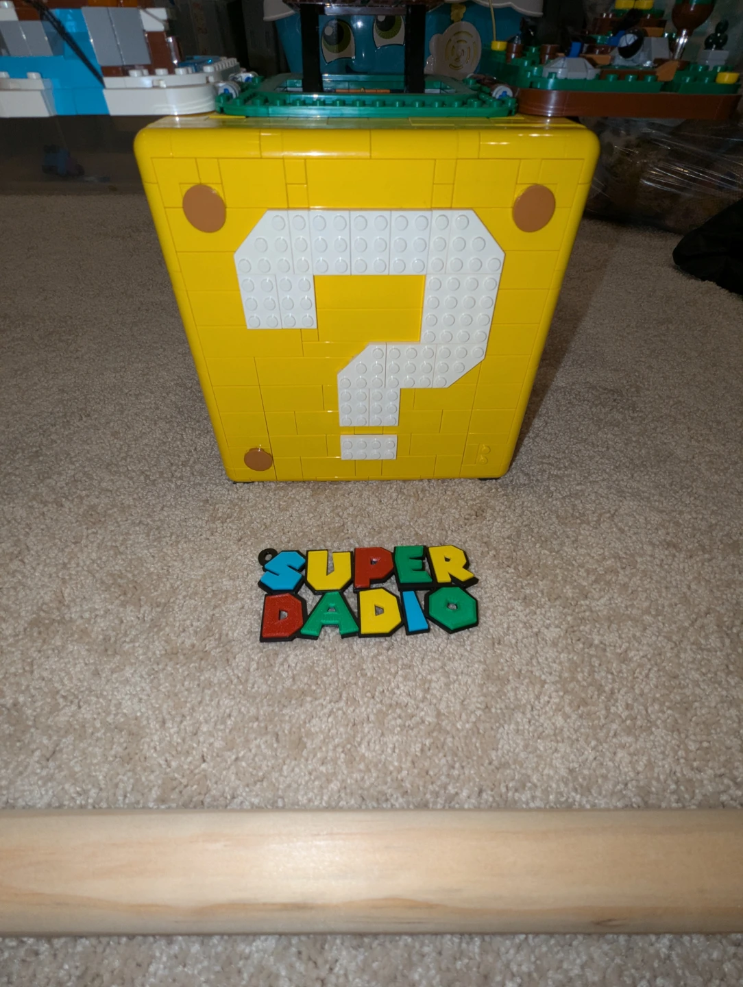 Super Mario "Super DADIO" Backpack Keychain - photo 3
