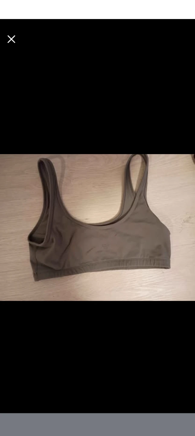 Aritzia body suit and crop top - photo 4