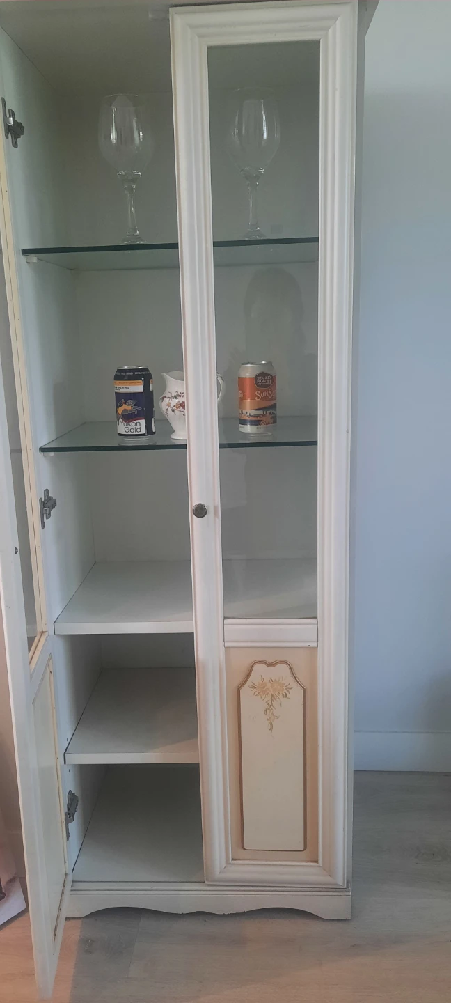White Display Cabinet with Glass Doors - photo 3