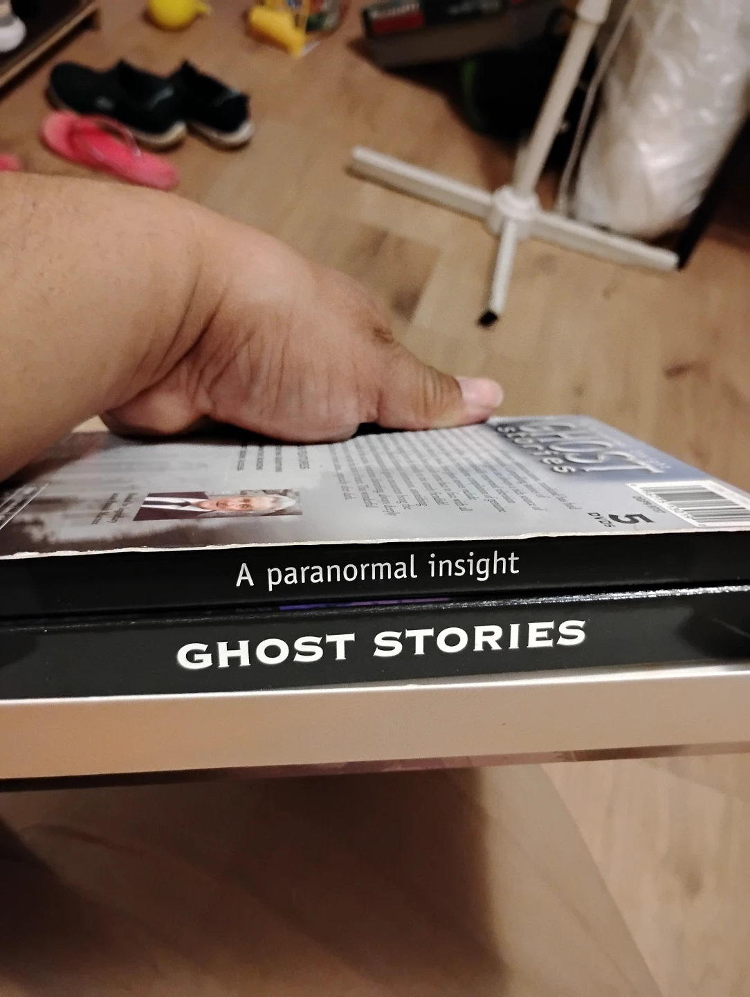 Ghost Stories: A Paranormal Insight 5 DVD Set - photo 4