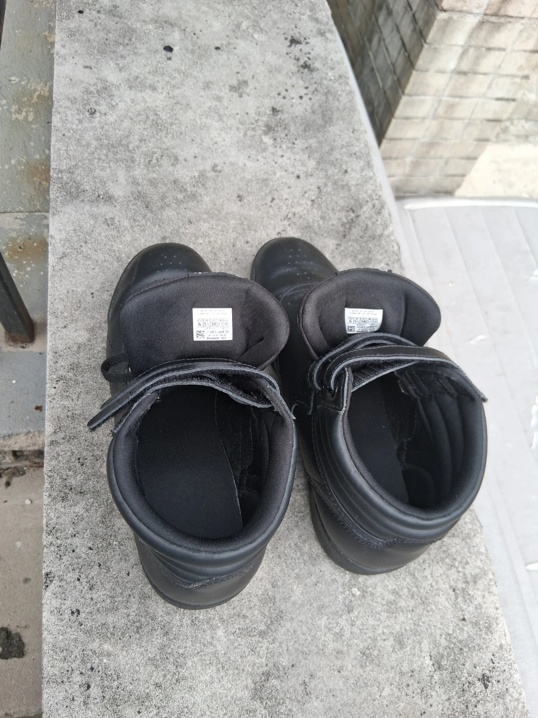 Reebok Black High-Top Sneakers - photo 2