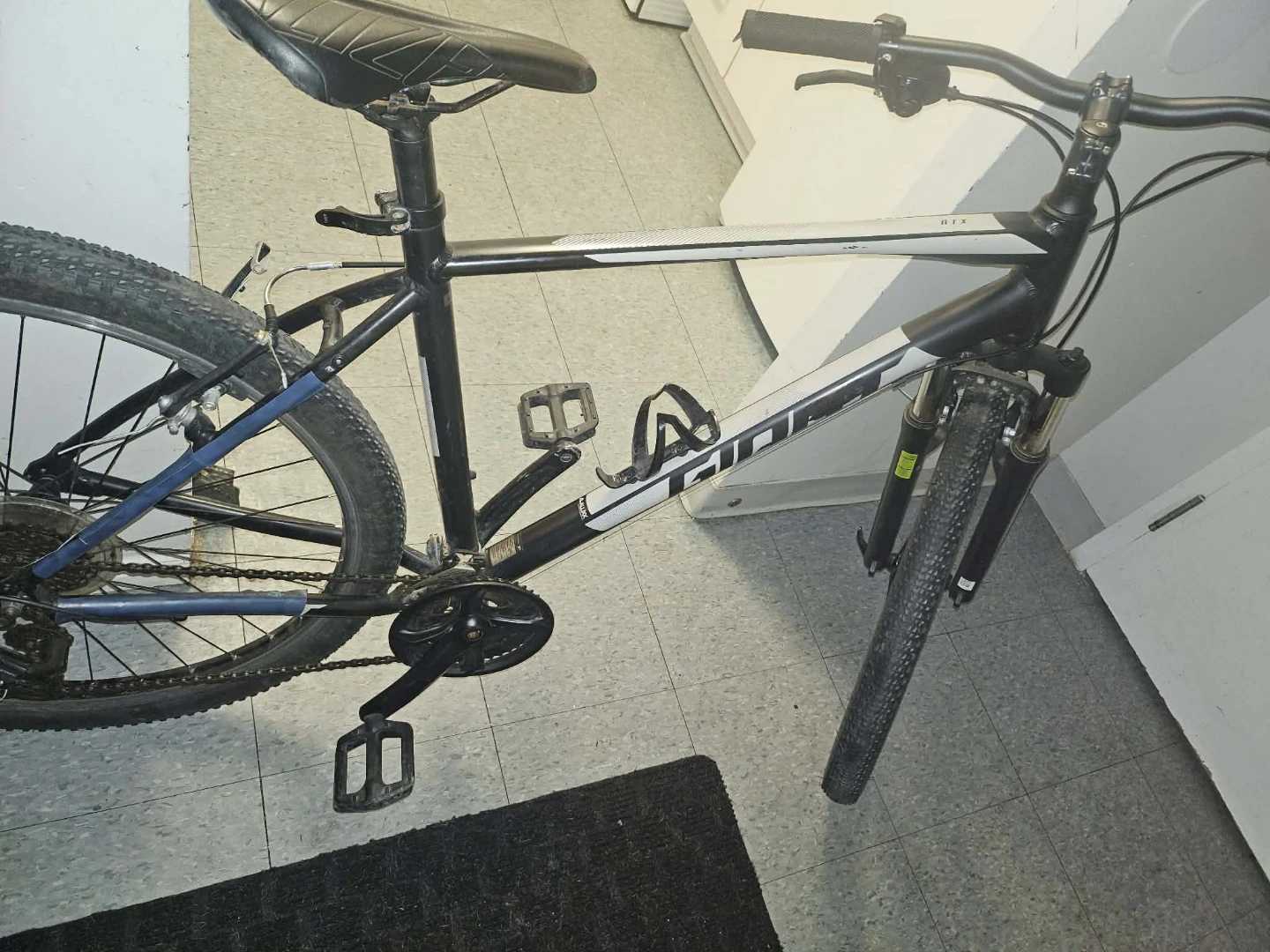 Giant ATX Mountain Bike