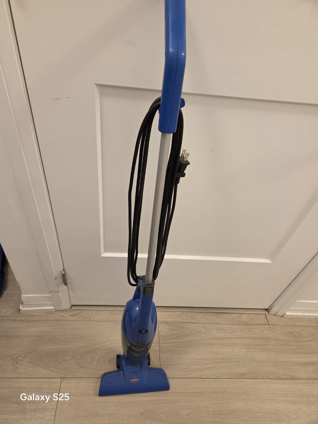 Bissell Stick Vacuum - photo 4