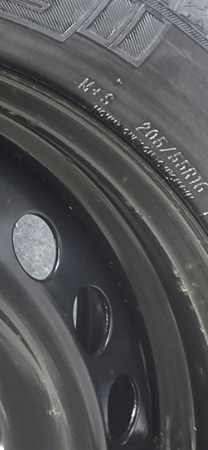Steel rims and winter tires 205/55R16 - photo 3