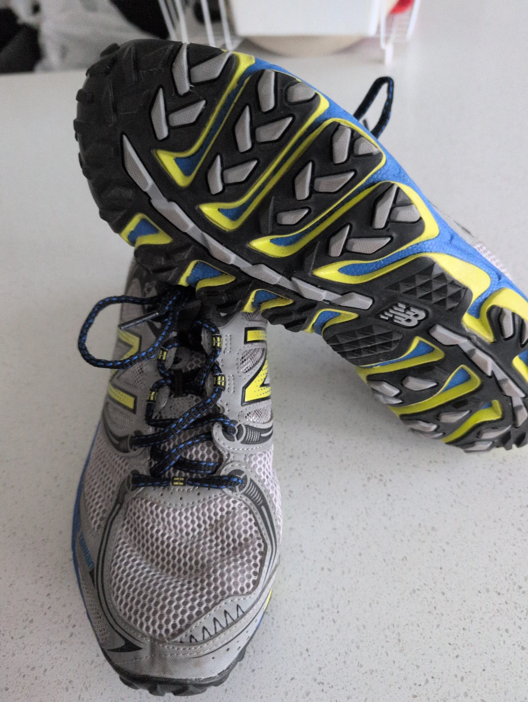 New Balance MT810SY3 Trail Running Shoes