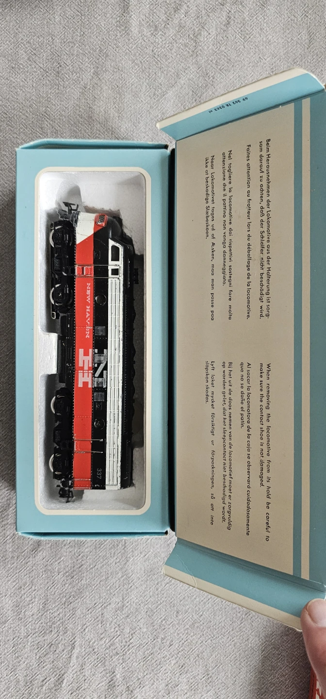Märklin 3062 New Haven Diecast Locomotive - photo 2