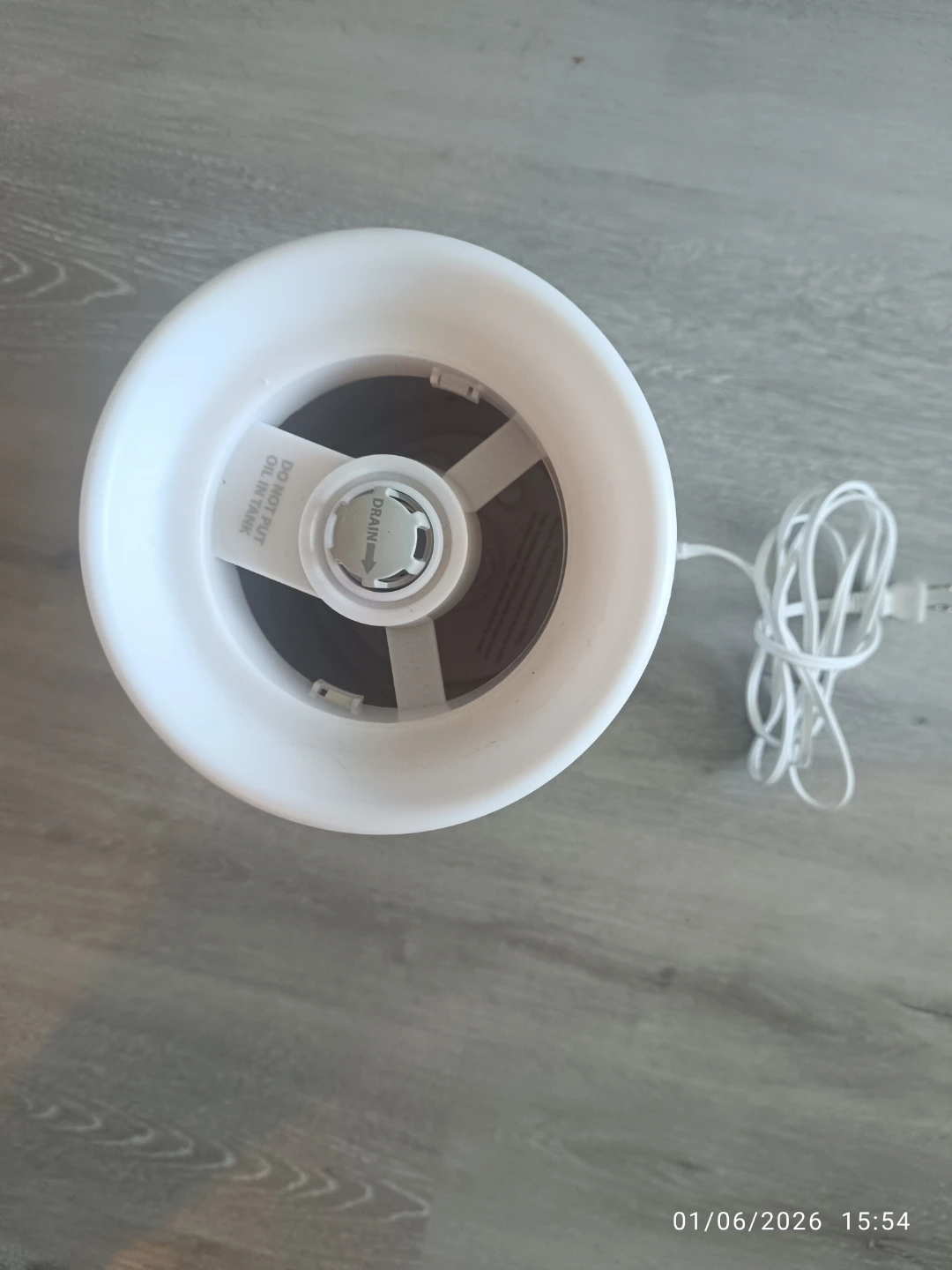 White Humidifier - photo 2
