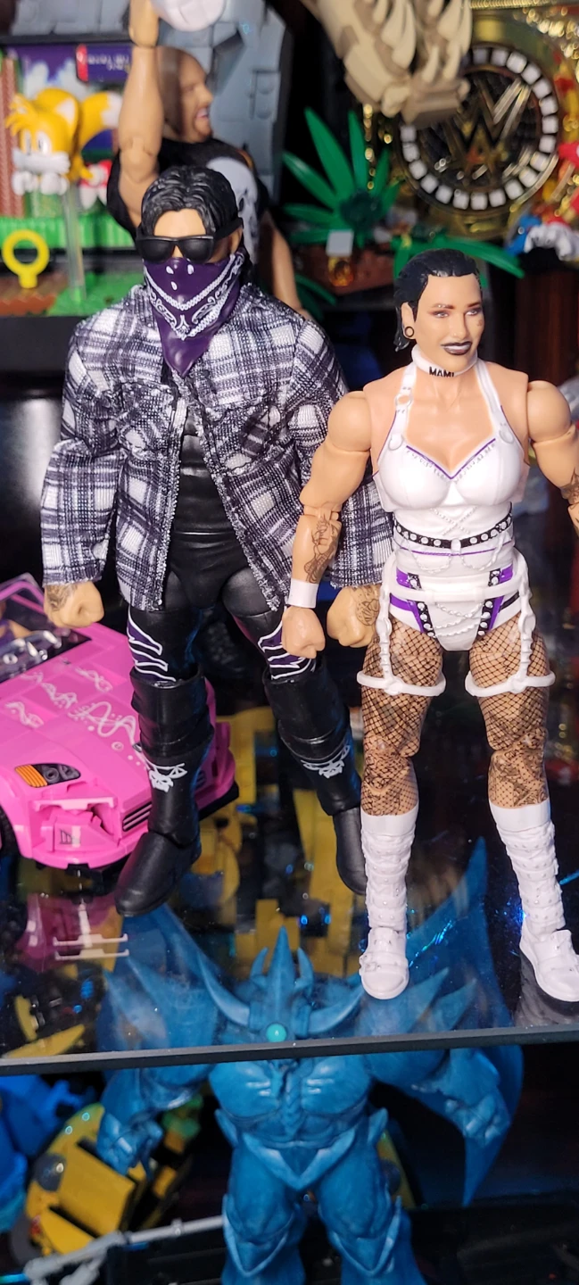 WWE ELITE dom and Rhea Ripley