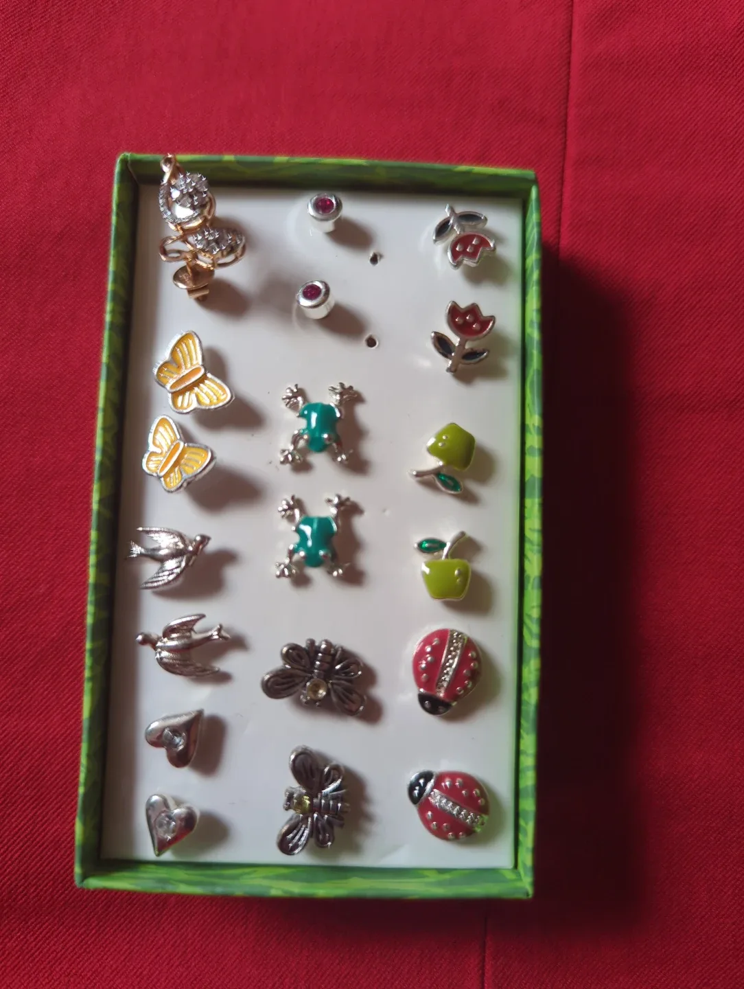 Assorted Stud Earrings Set