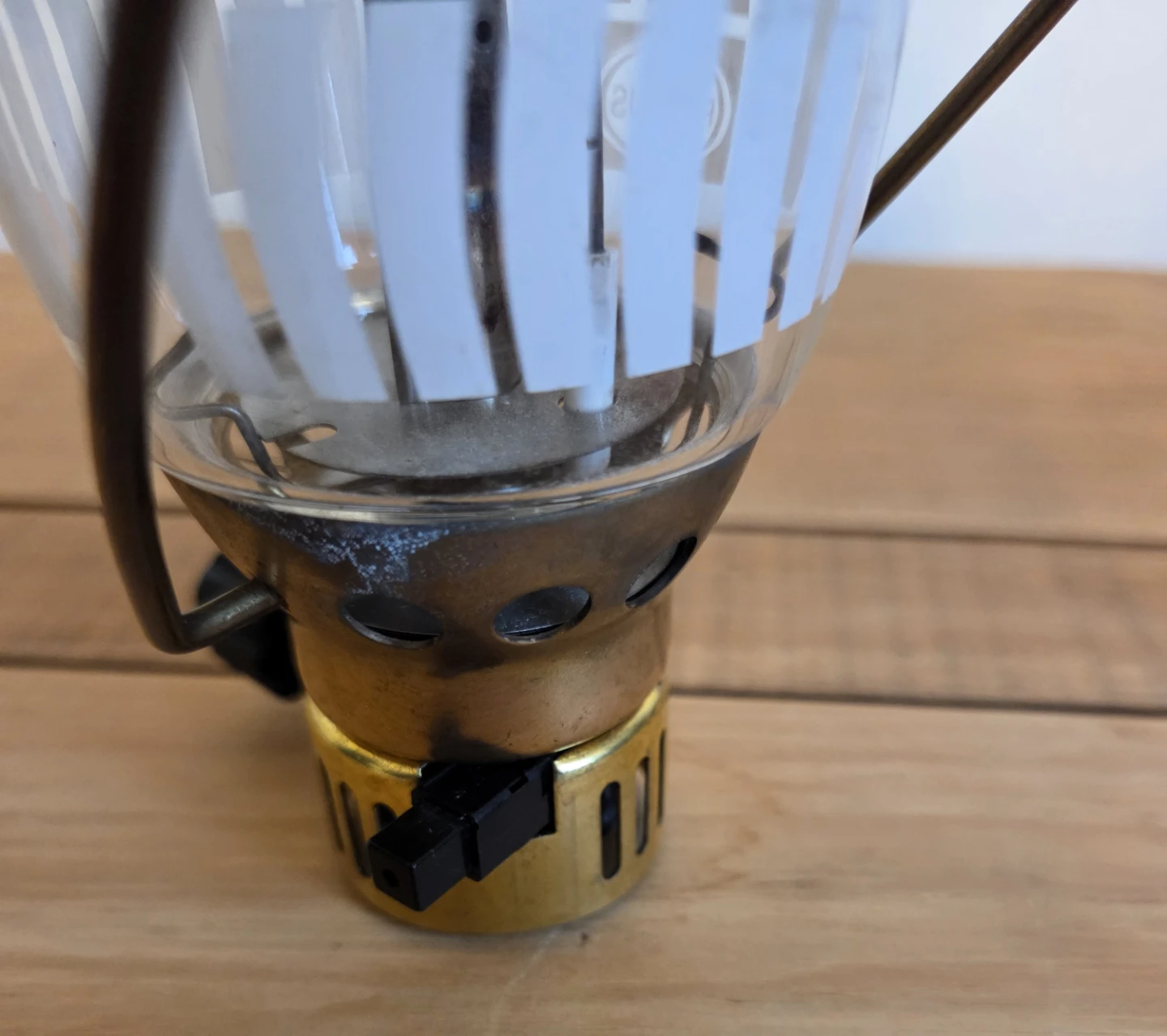 Vintage Primus Classic Trekklite PCT 3230 Brass Butane Lantern - photo 5