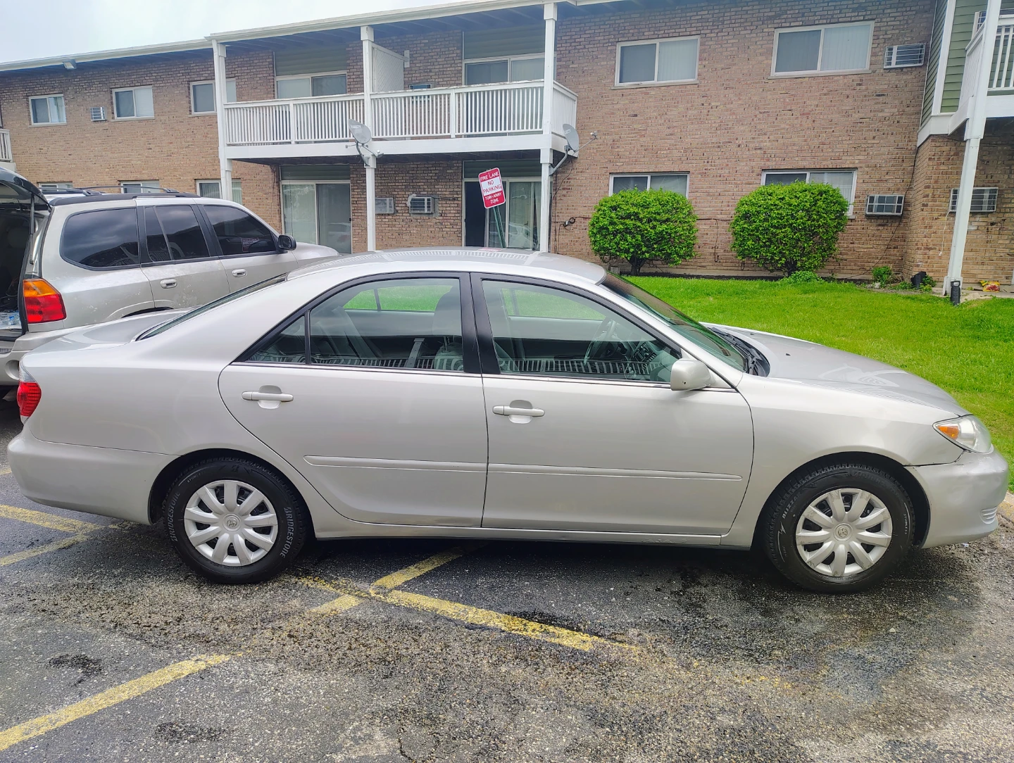 2006 Toyota Camry LE Sedan - photo 2