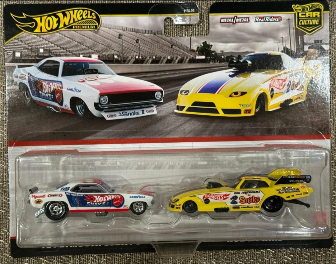 Hot Wheels Car Culture  '72 Plymouth Cuda FC & Rob'n Pinks