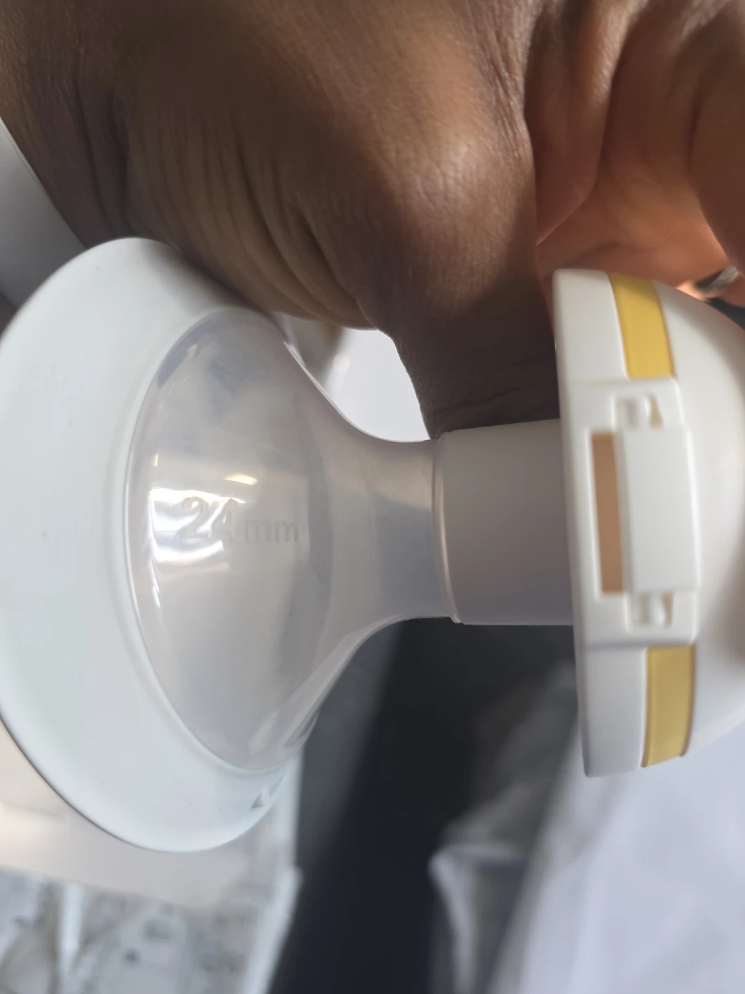 Double Electric Breast Pump - photo 3