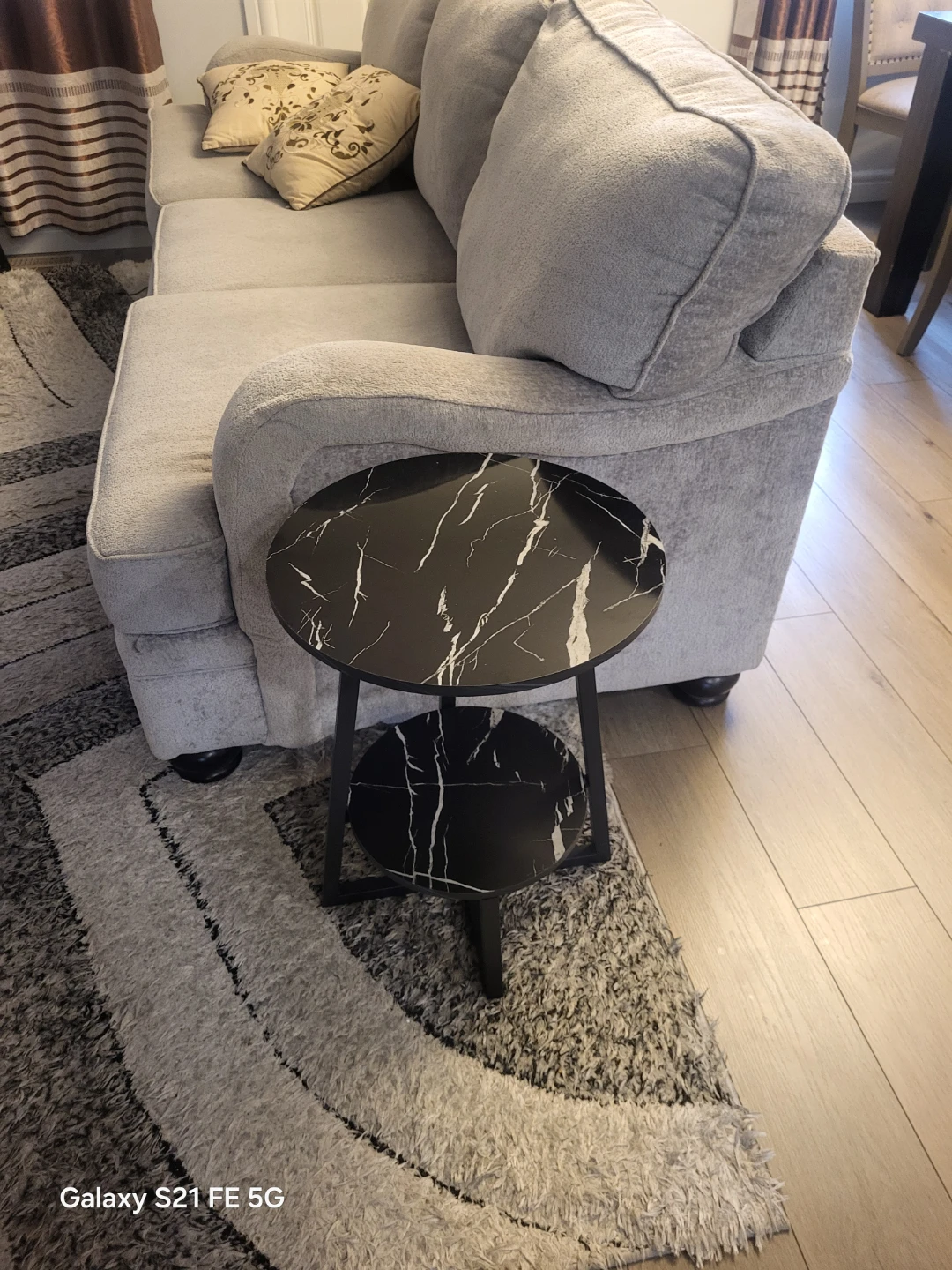 Round End coffee table