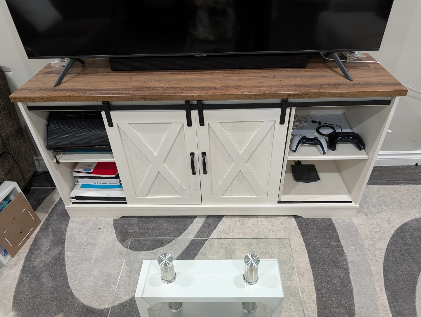 Farmhouse Barn Door TV Stand