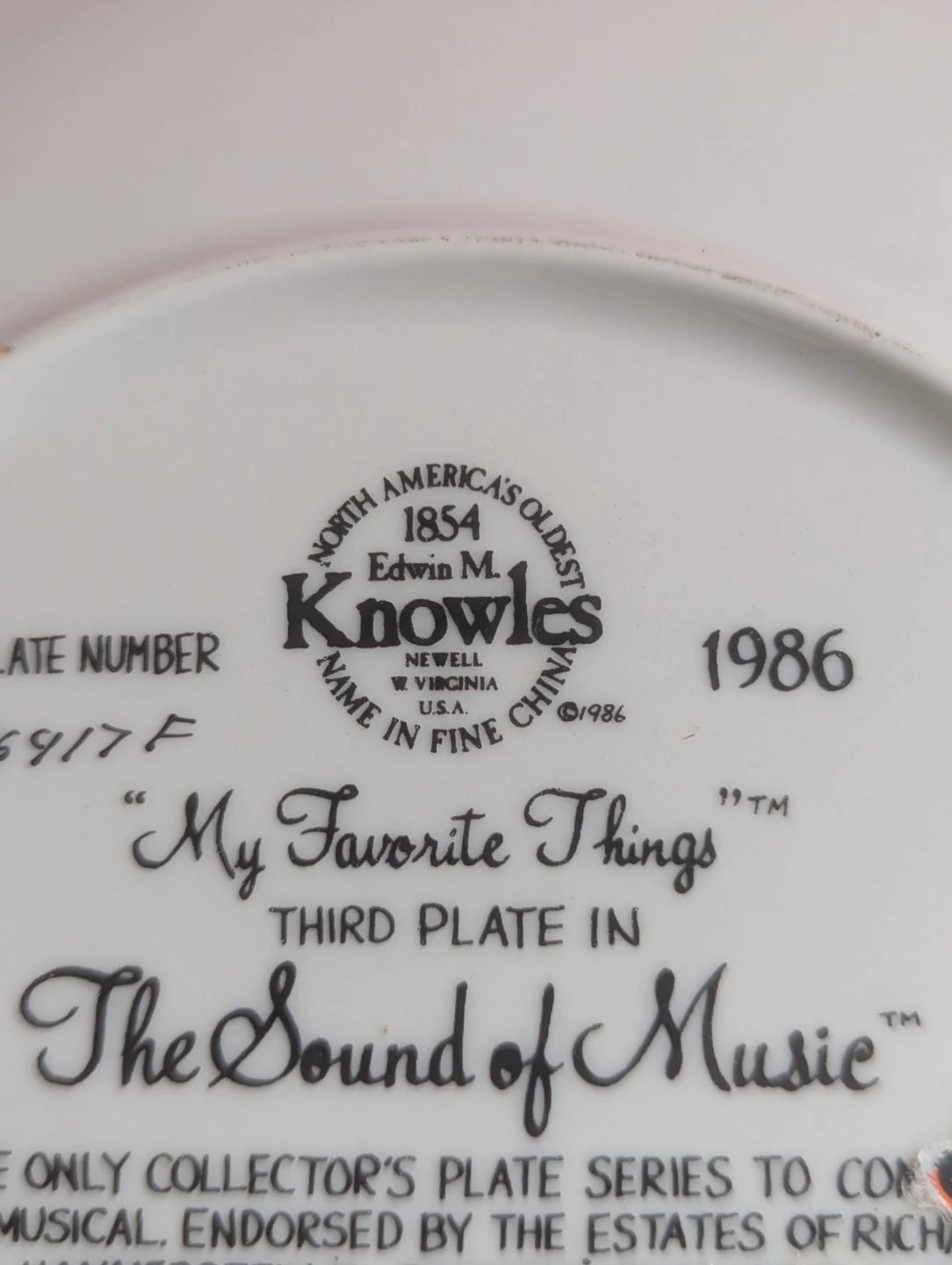 The Sound of Music Collector's Plate - My Favorite Things - photo 2