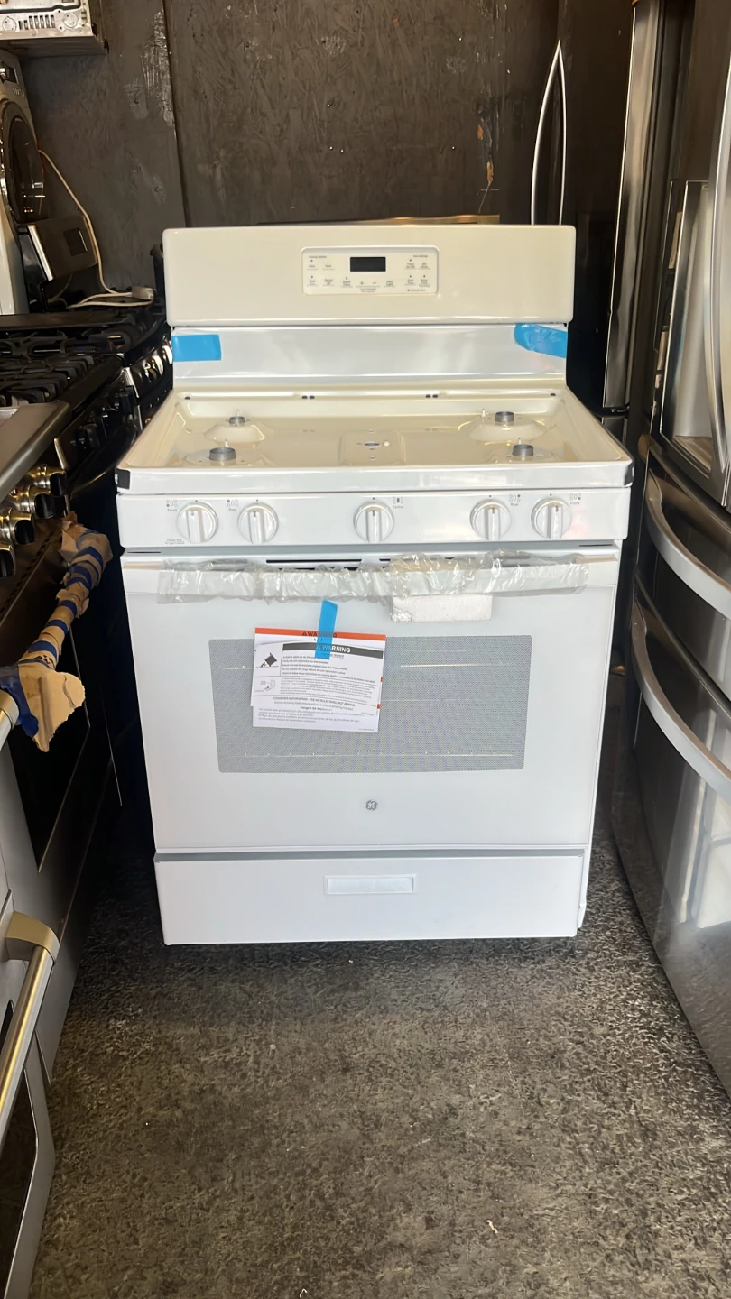 White GE Gas Range with Oven new - photo 2