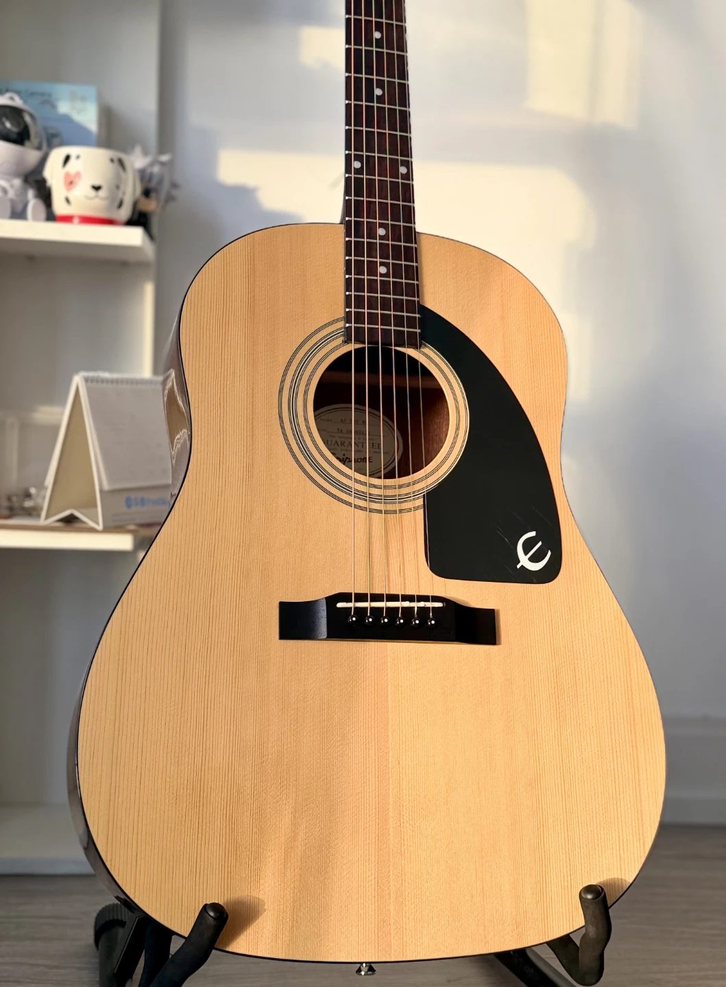 Epiphone AJ100 Acouctic Guitar - photo 3