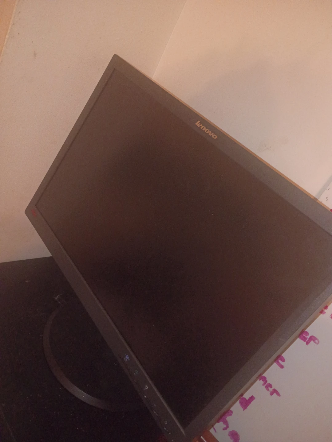Lenovo ThinkVision Monitor - photo 4