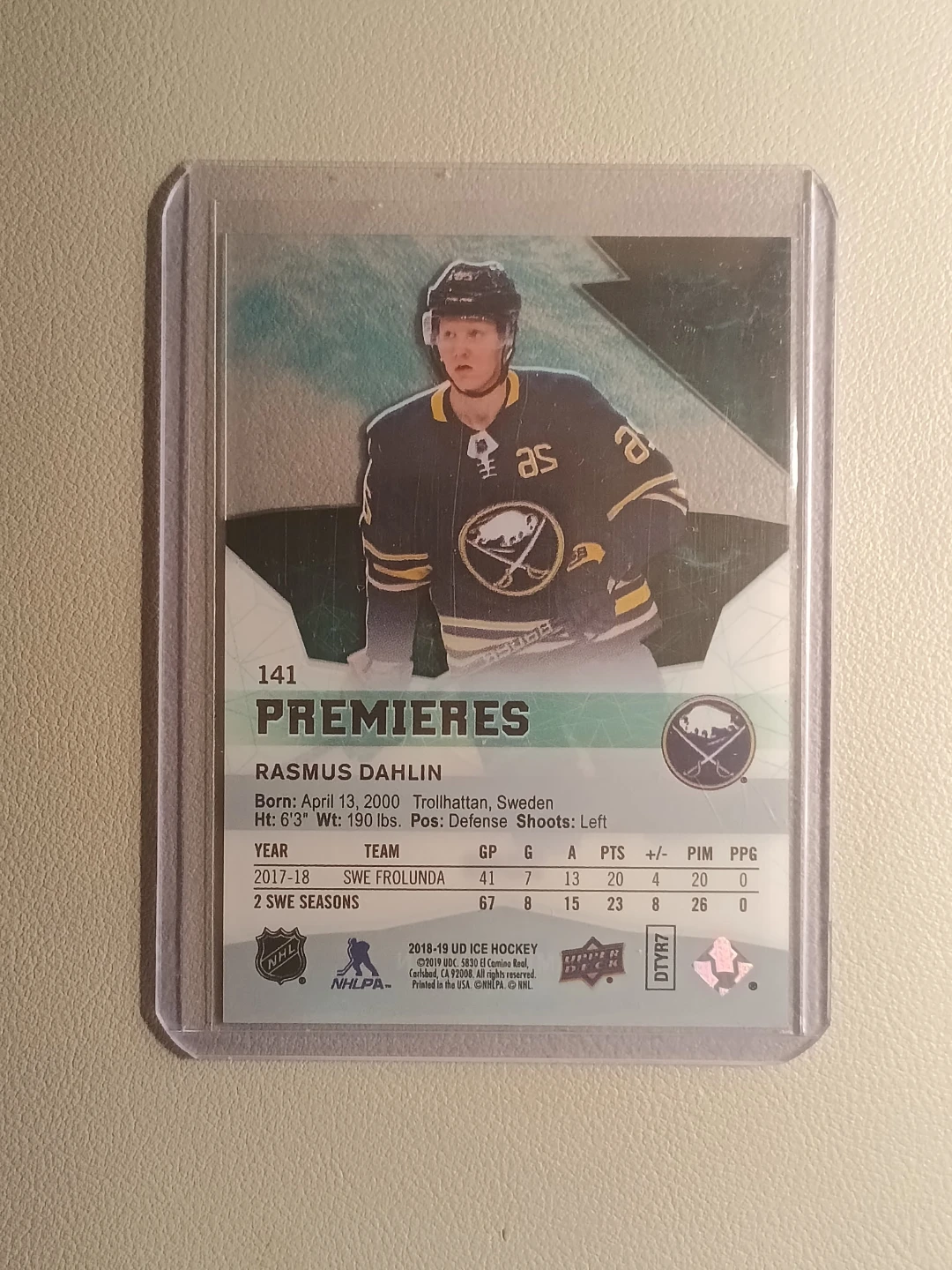 2018-19 Upper Deck Premieres Rasmus Dahlin 22/99 Mint - photo 2