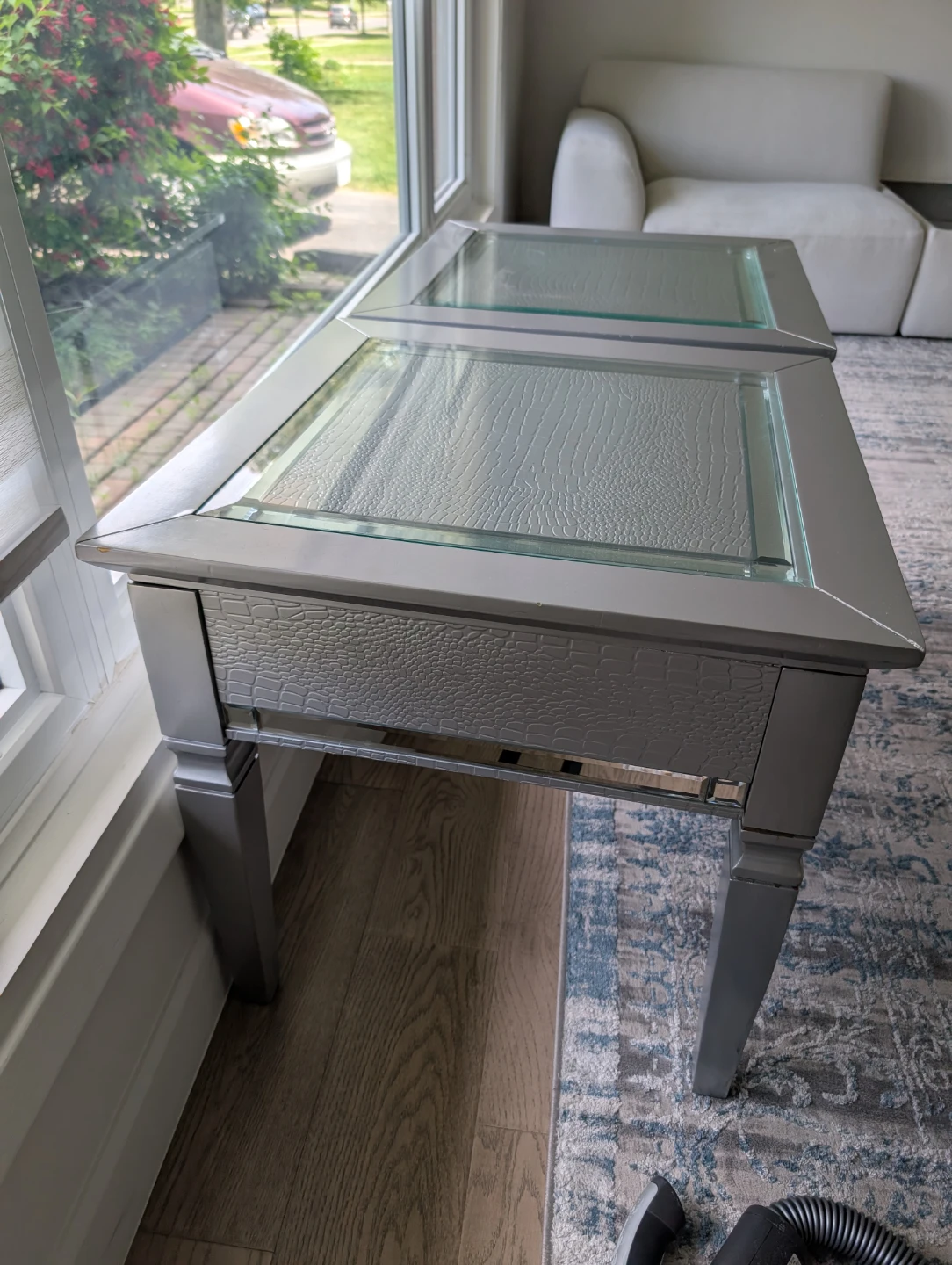 Side table - photo 4