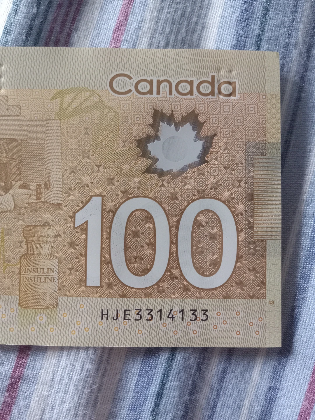 $100 Canadian Radar Serial # Bank Note - photo 3