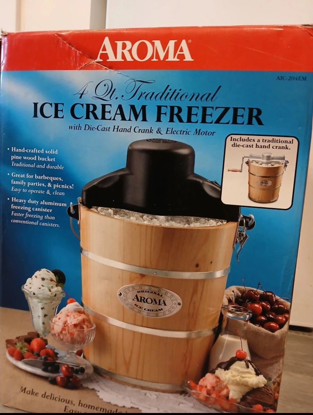 Aroma 4 Qt. Ice Cream Freezer w/Hand Crank & Electric Motor. - photo 2