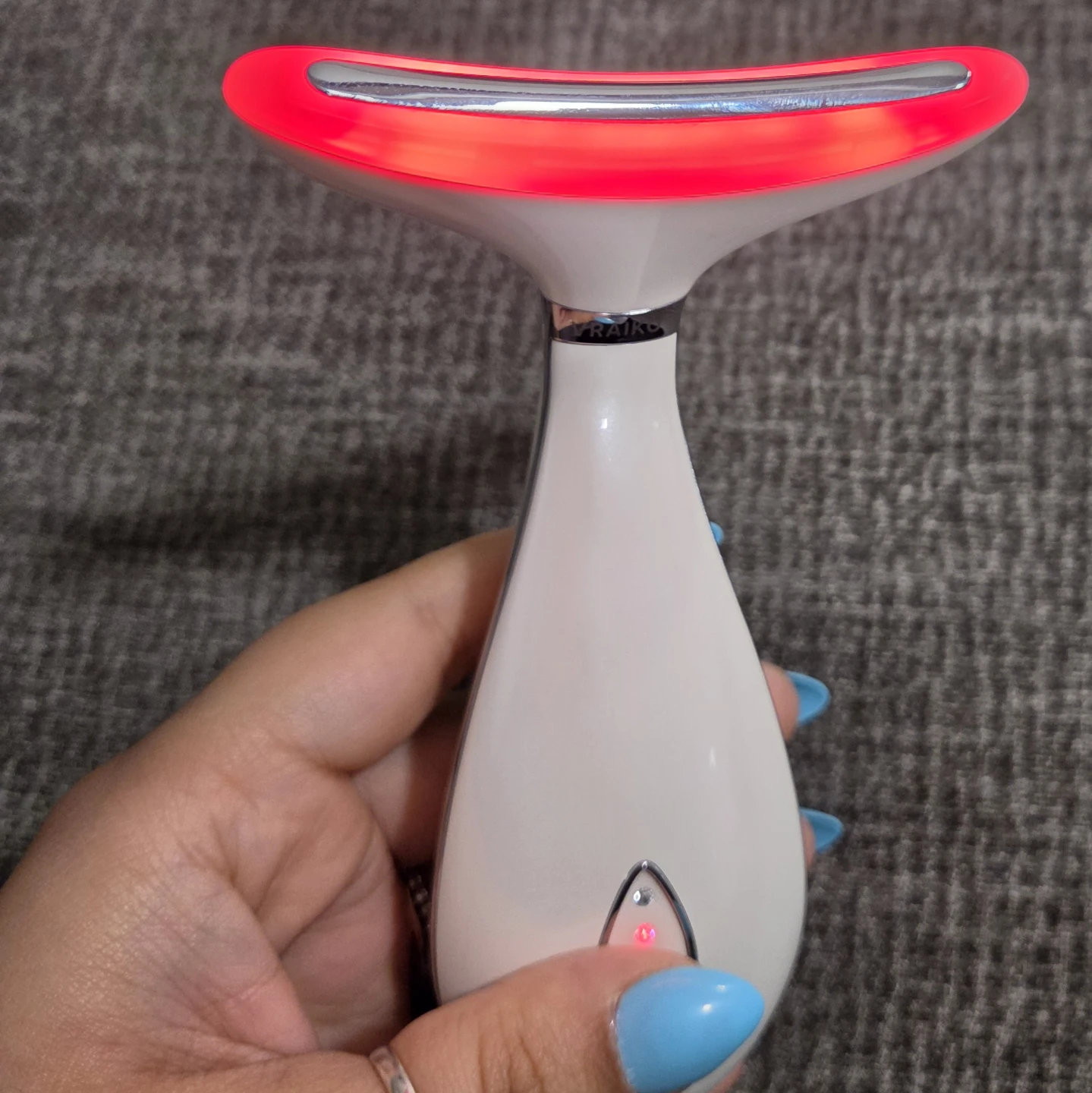 Vraiko Lily Facial Massager - photo 2