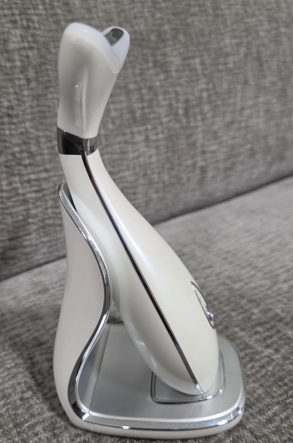 Vraiko Lily Facial Massager - photo 5