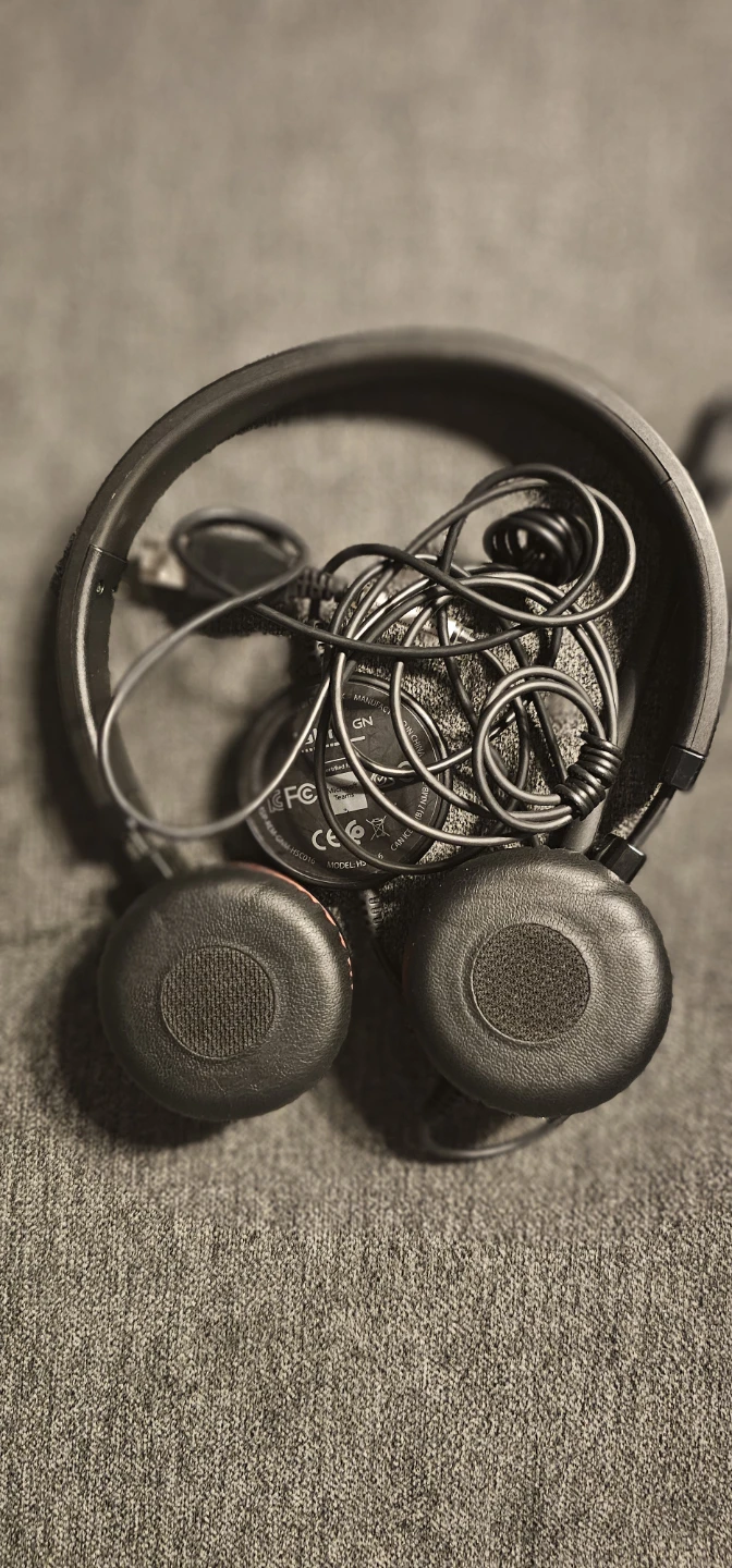 ♦️Moving Sale♦️ Jabra Stereo Headset - photo 2