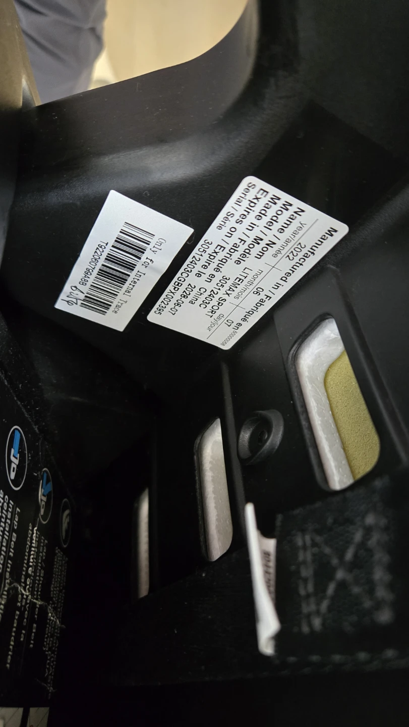 Evenflo Infant Car Seat - photo 2