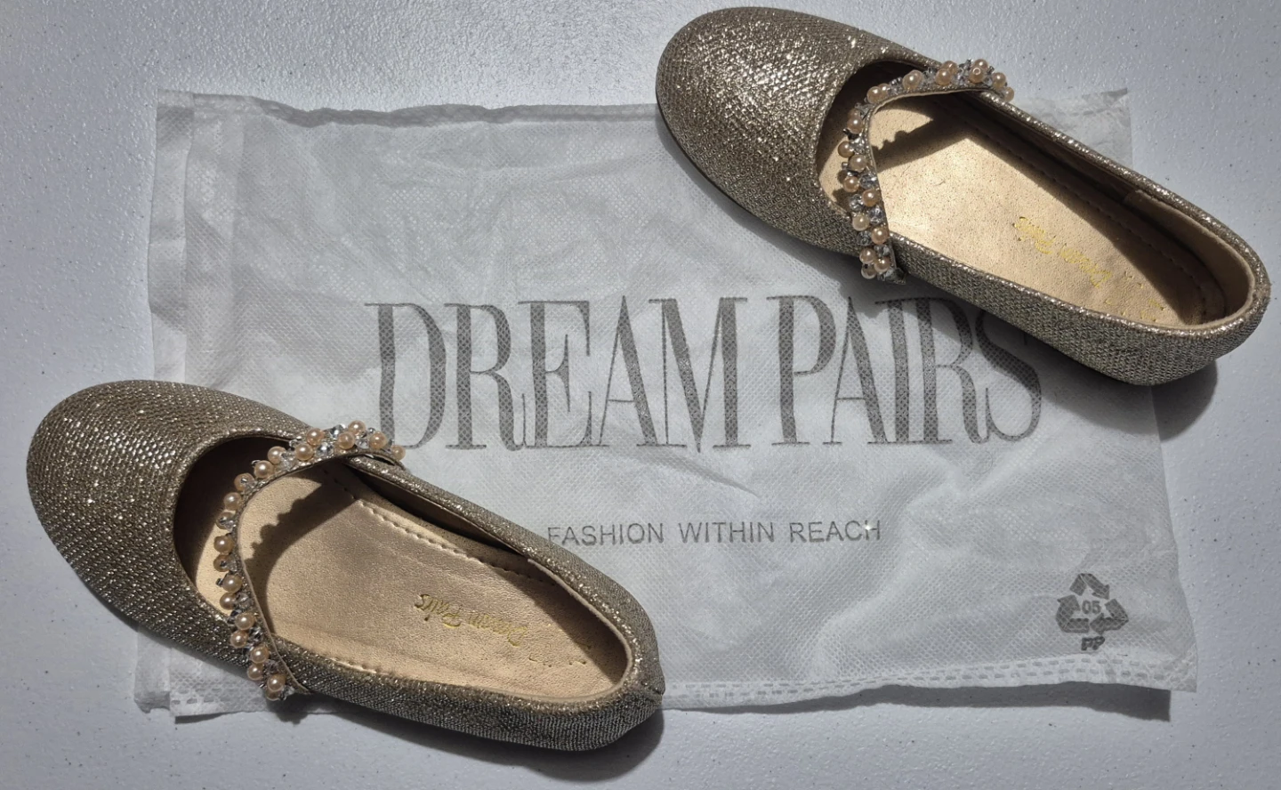 Dream Pairs Girls Glitter Mary Jane Shoes - photo 3