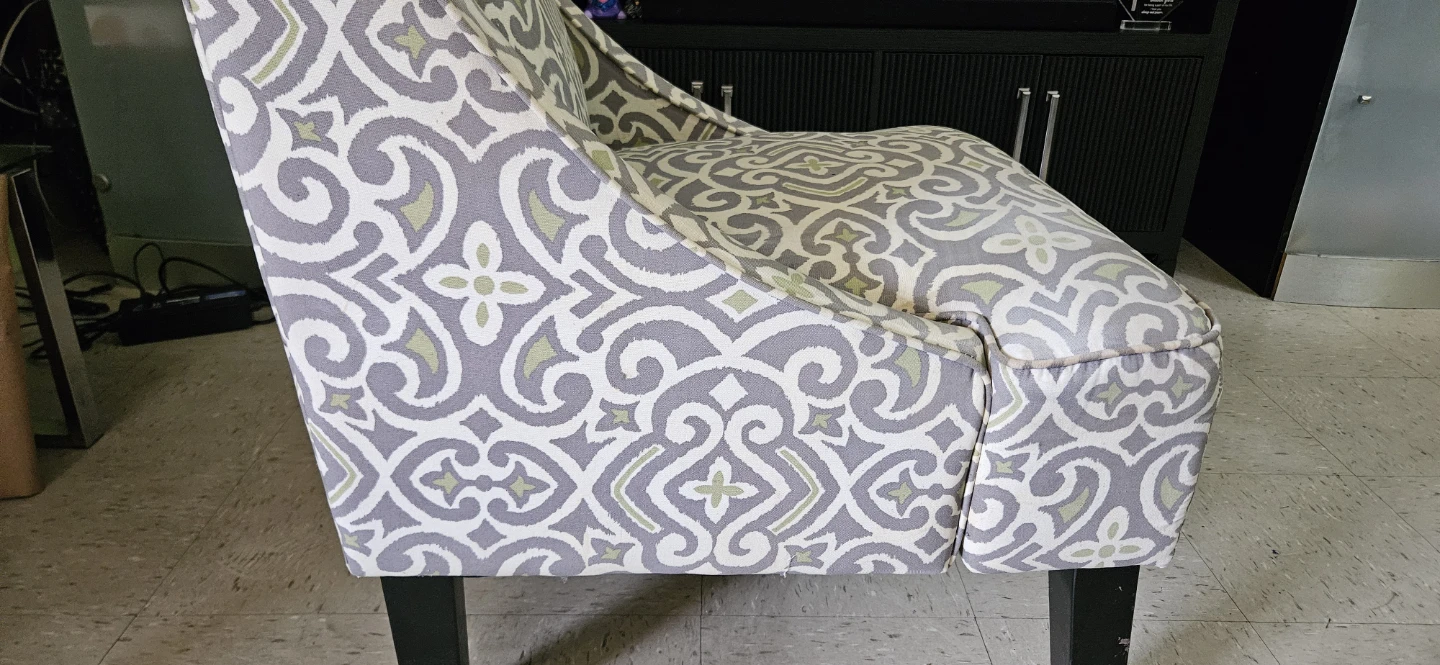 Swoop Arm Accent Chair - photo 4