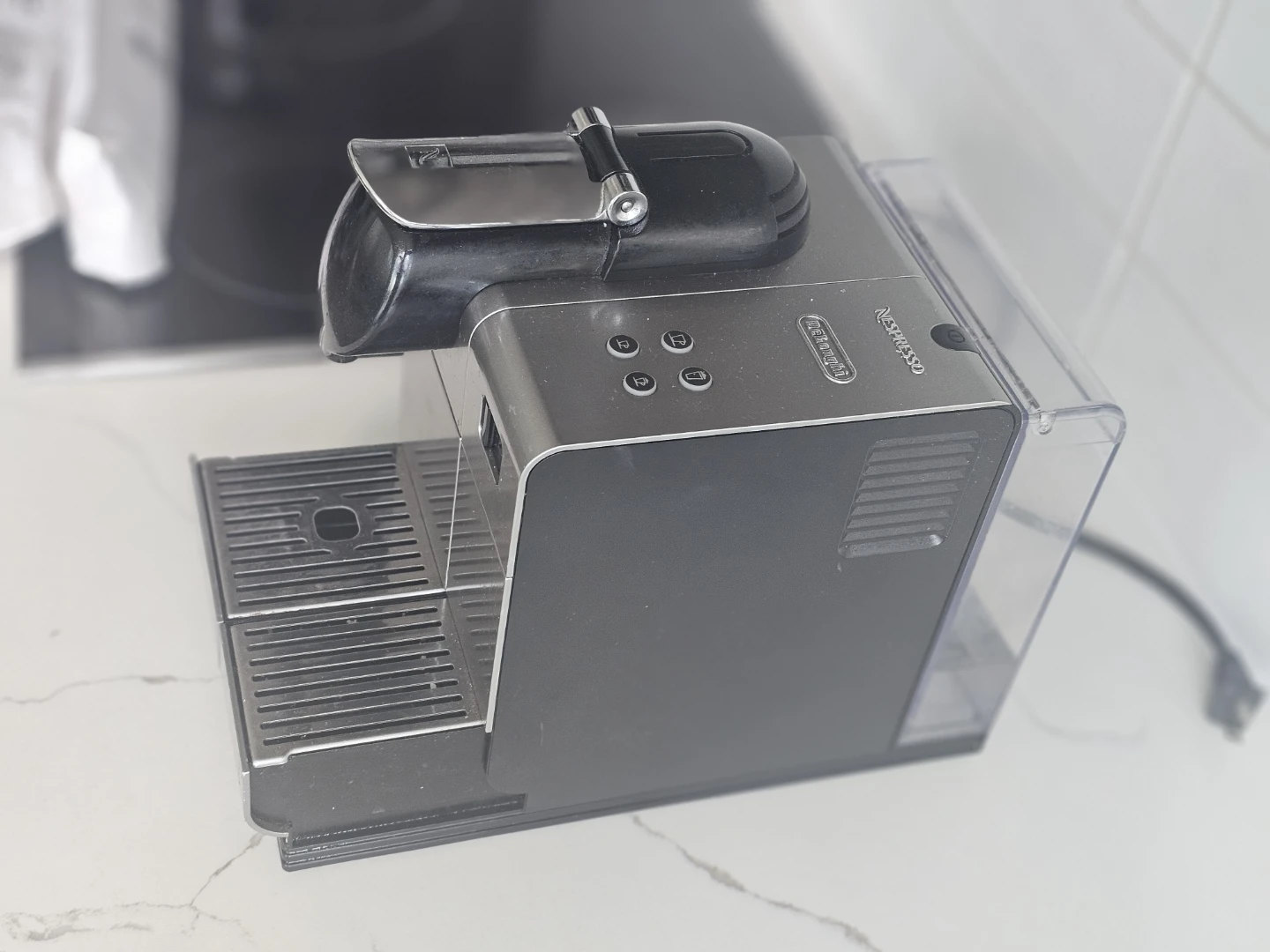 DeLonghi Nespresso Coffee Machine - photo 2