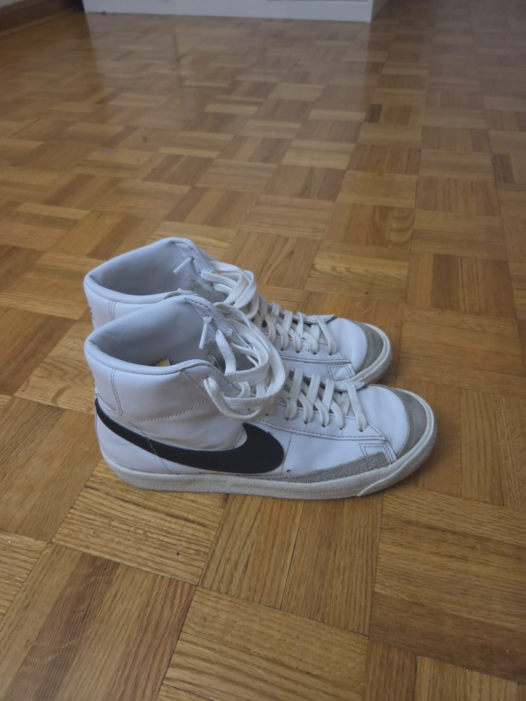 Nike Blazer Mid '77 Vintage White Black High Top Sneakers - photo 4