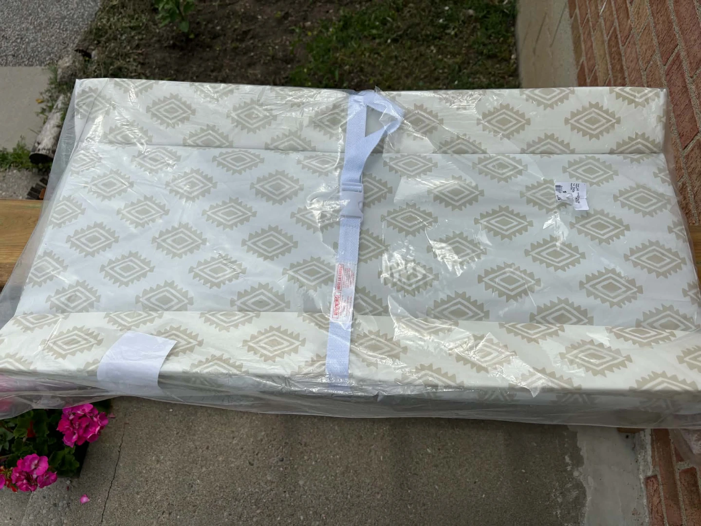 Changing Pad with Neutral Aztec Pattern - photo 2