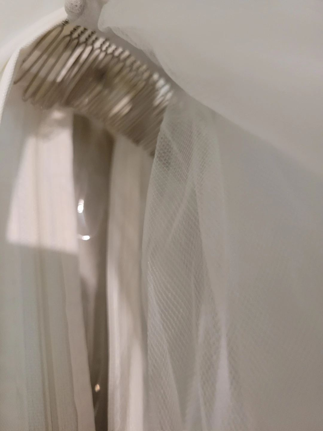 Wedding Veil with Beaded Embroidery - photo 2