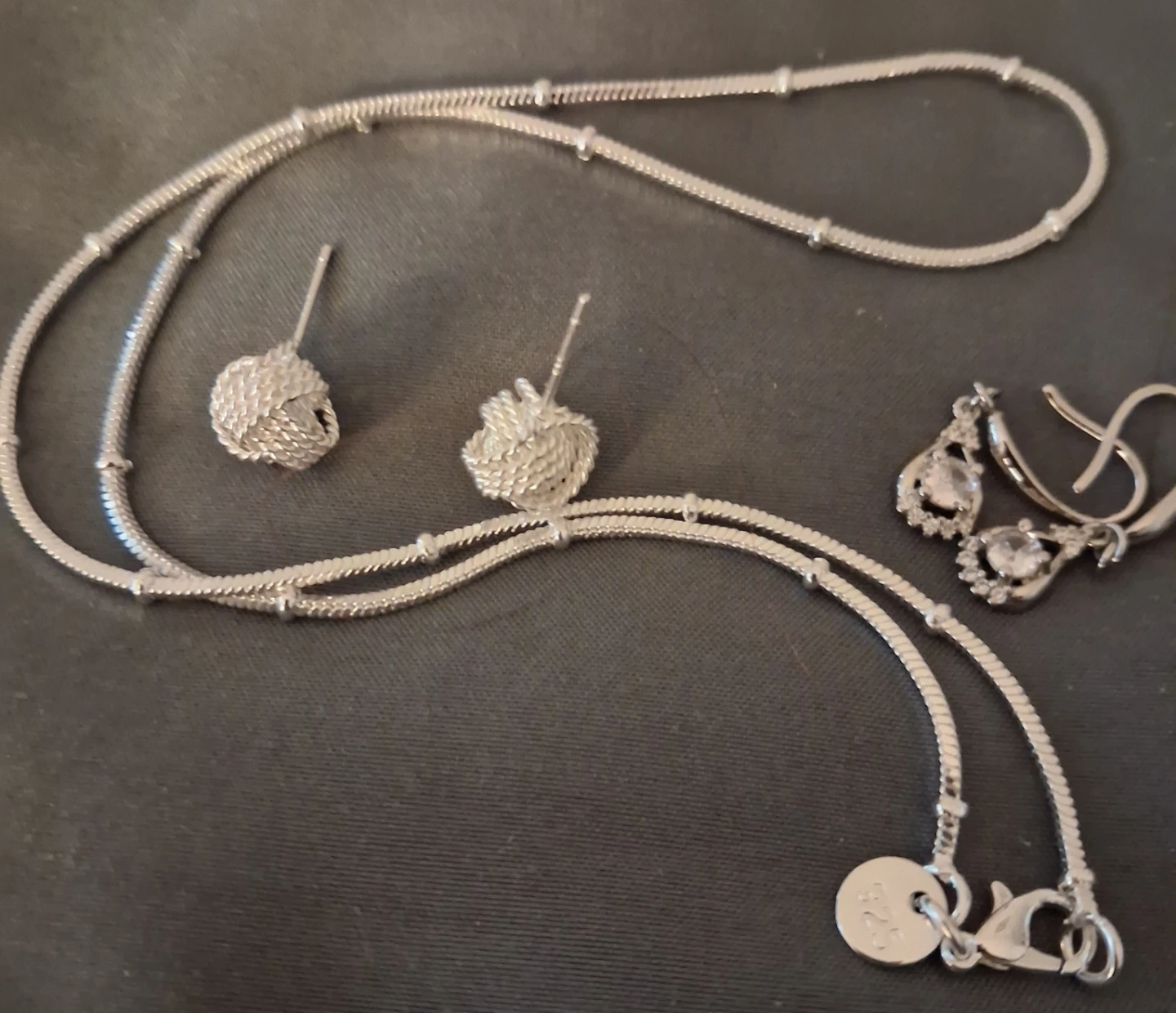 Silver Tone Necklace and Earring Set