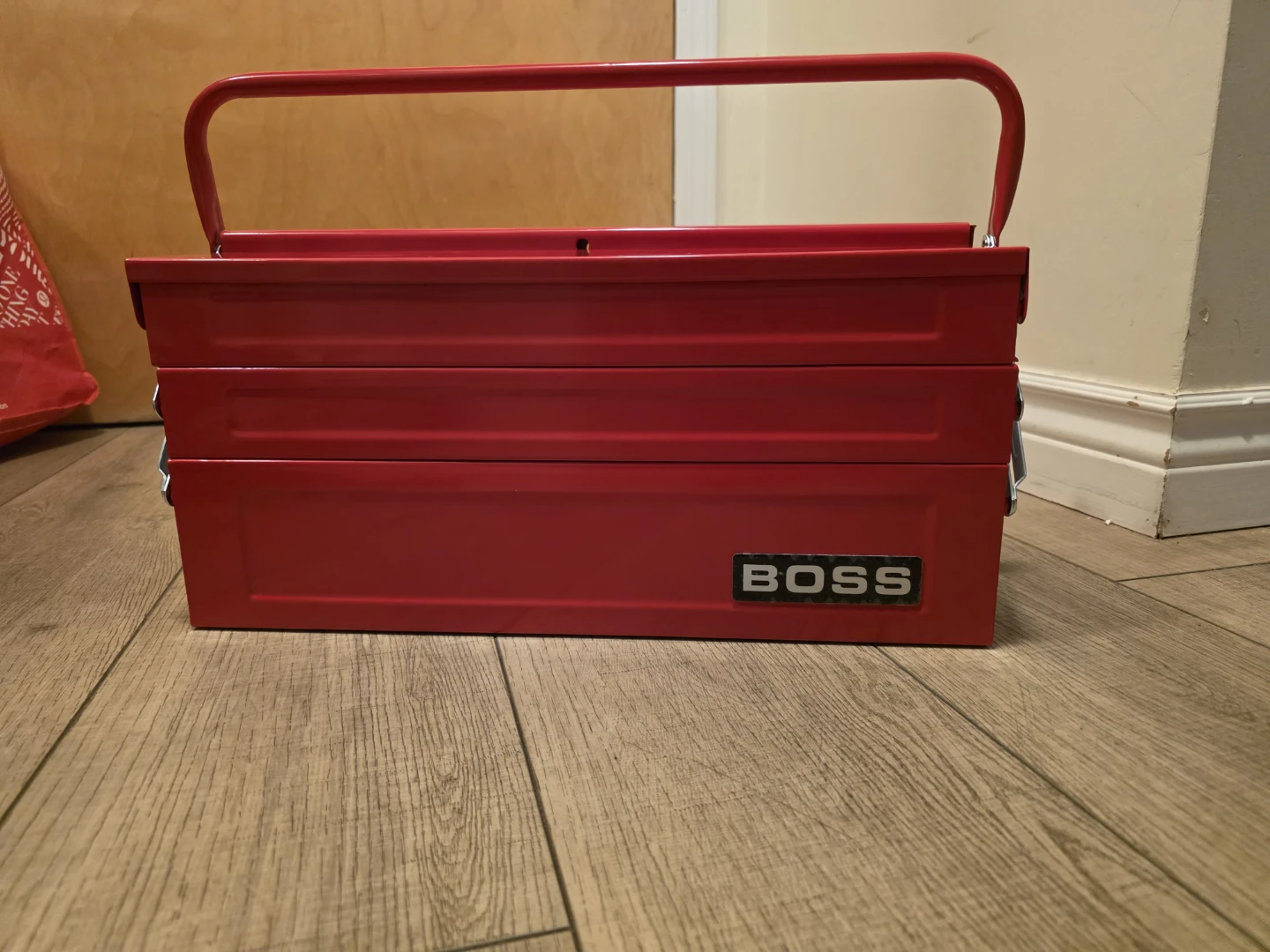 ​Brand New BOSS 5-Tray Cantilever Metal Tool Box Set
