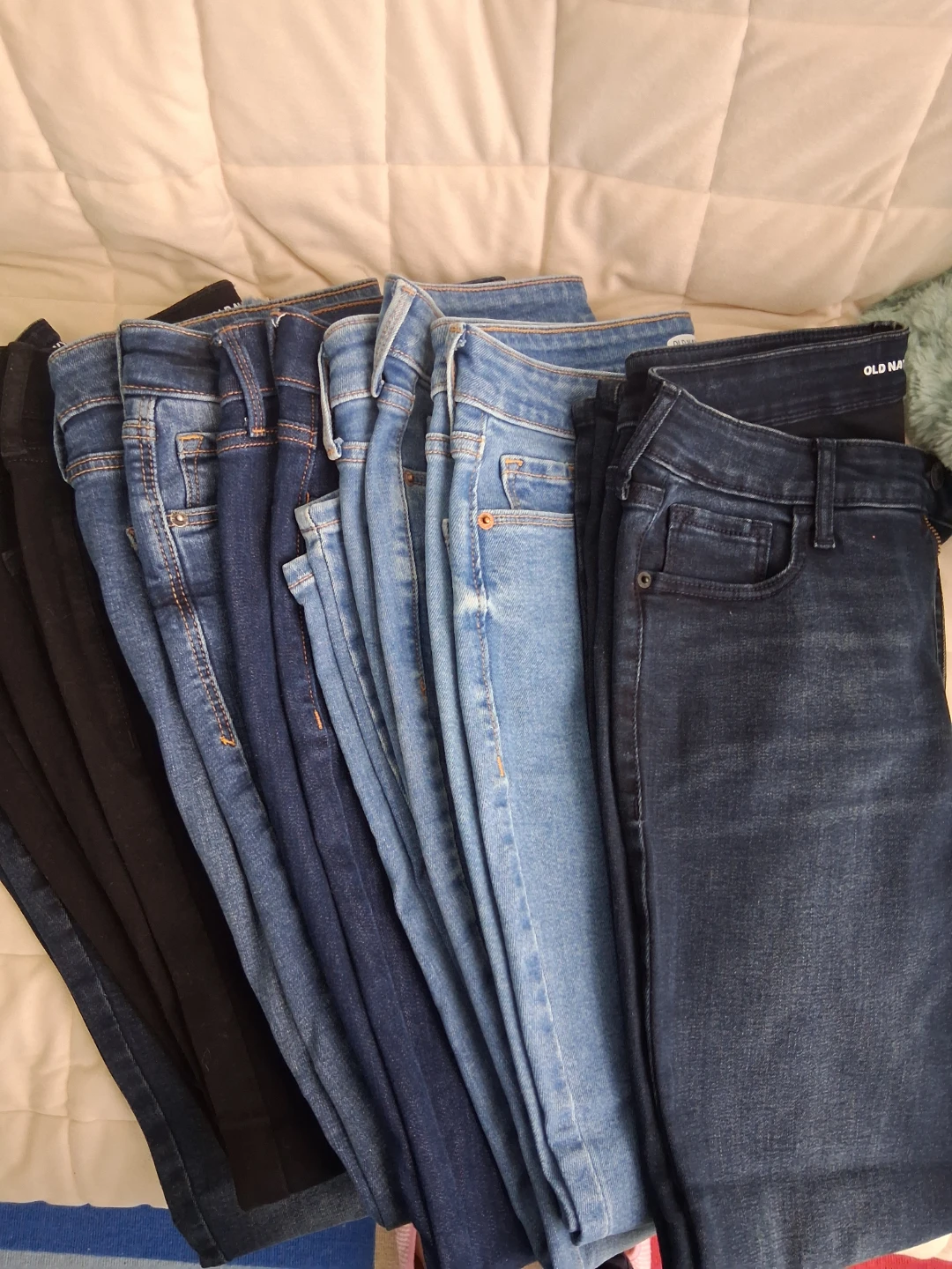 Old Navy High-Rise Rockstar Super Skinny Jeans