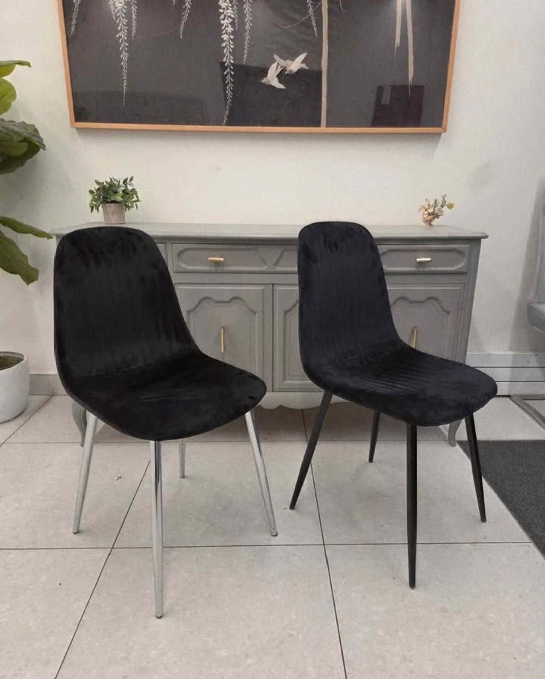 Pair of Modern Black Velvet Dining Chairs - photo 5