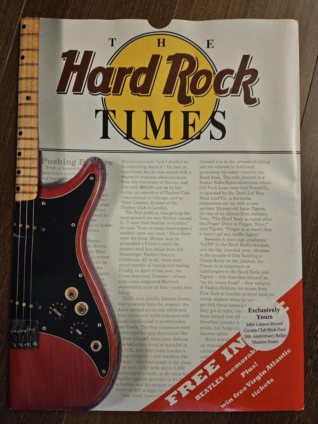 ⚽️ Hard Rock Cafe London 20th Beatles Memorabilia Set - photo 4
