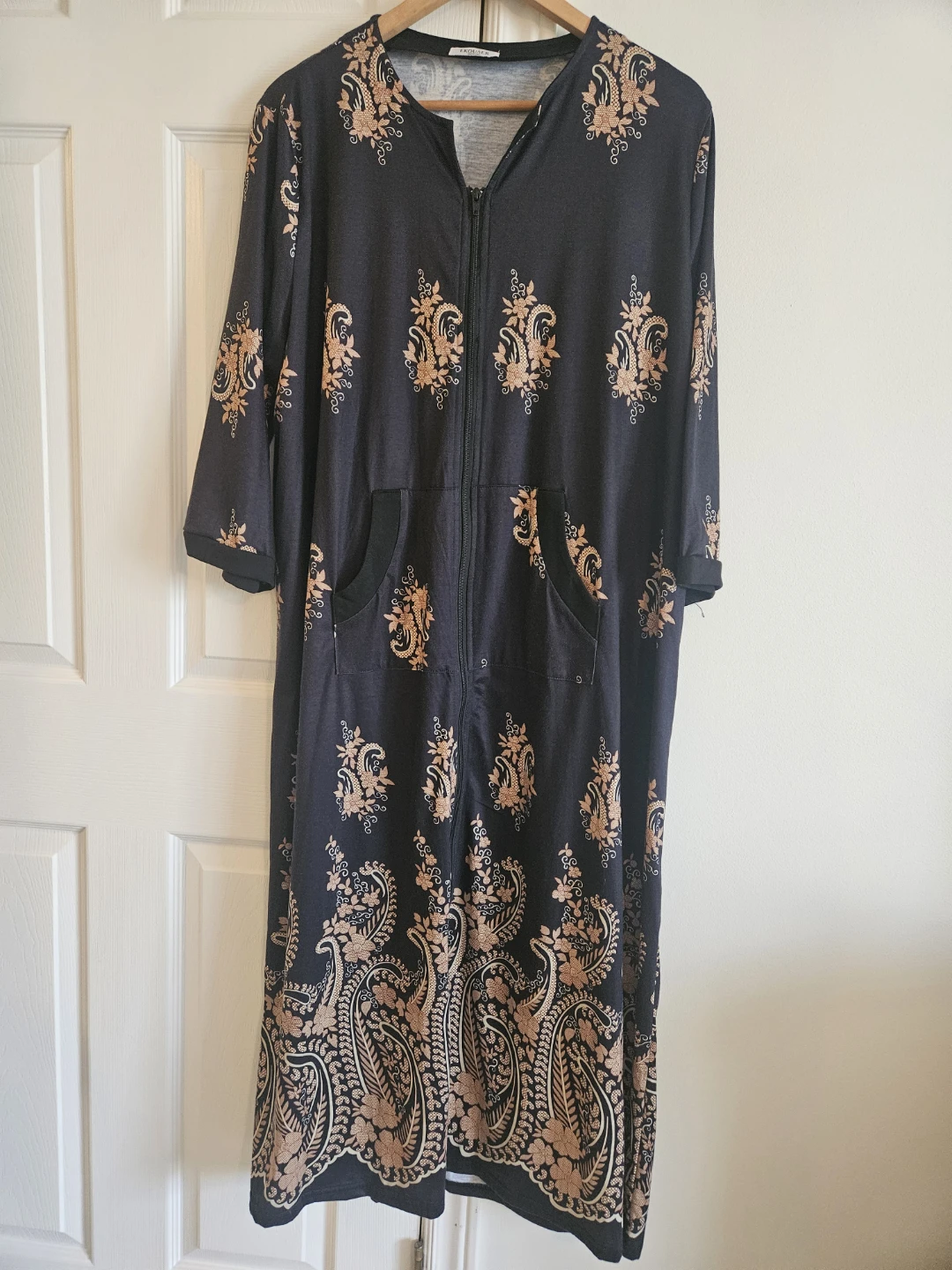 Black /Gold colour  Paisley Print Zip-Up Midi Dress, Bathrobe