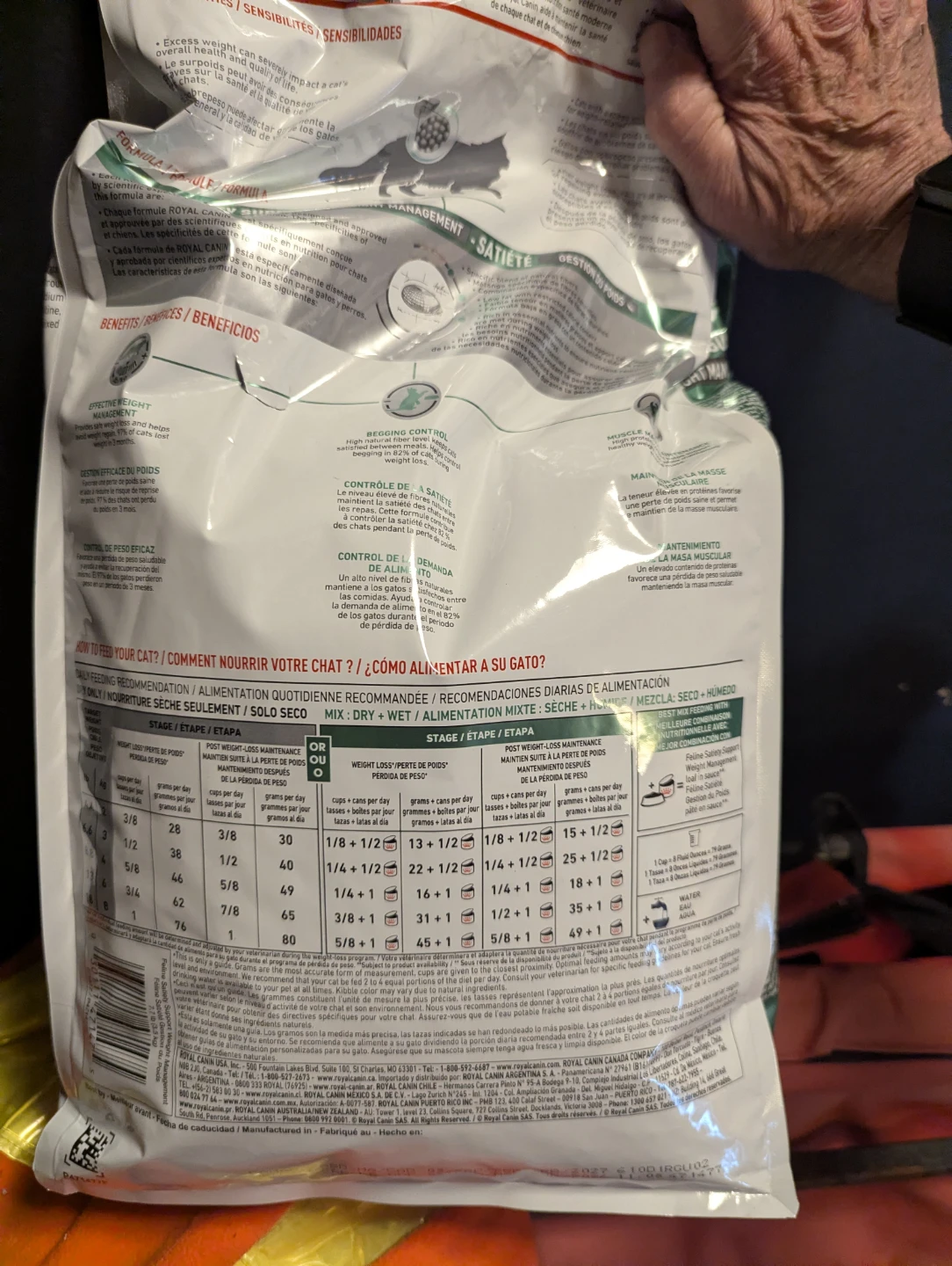 Royal Canin Satiety Support Cat Food - 7.7 lb - photo 3
