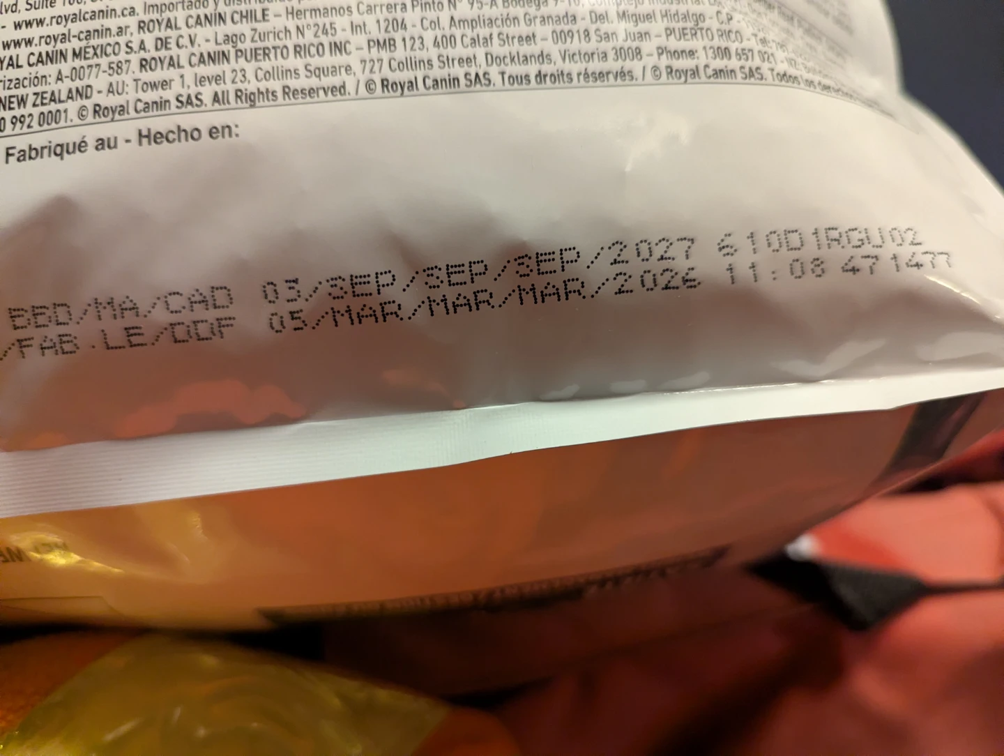 Royal Canin Satiety Support Cat Food - 7.7 lb - photo 4