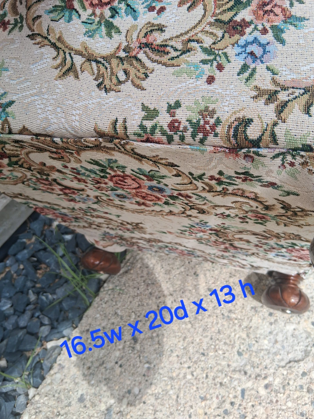 1940s vintage Floral Ottoman Footstool - photo 2
